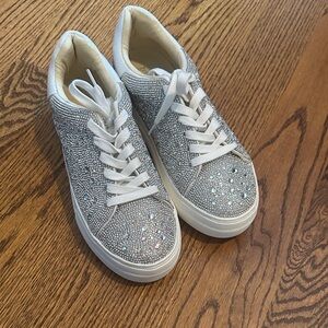 Betsey Johnson Silver Glitter Crystal Low-Top Sneakers
